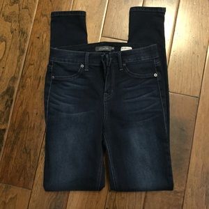 Level 99 Janice 29 mid rise